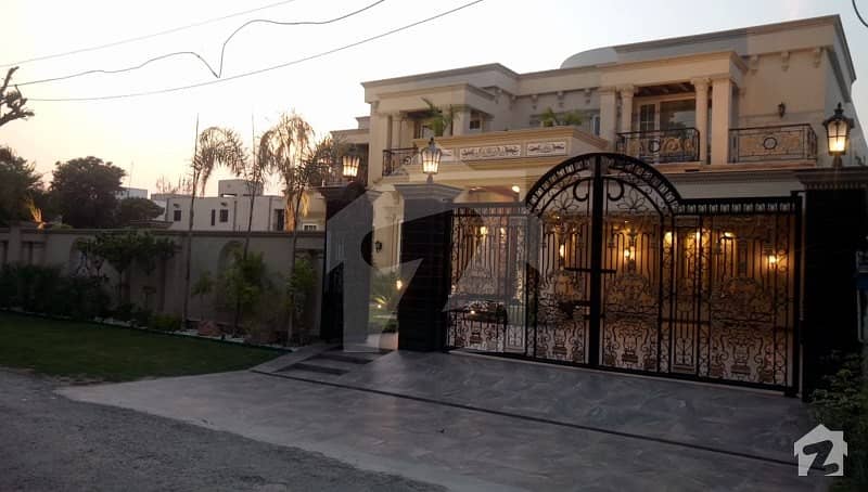 2 Kanal Bungalow For Sale In Y Block Of DHA Phase 3 Lahore