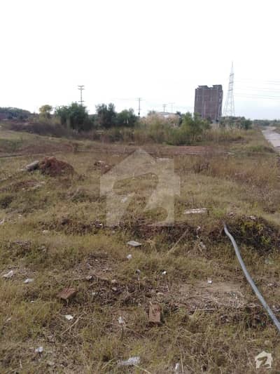 جناح گارڈنز فیز 1 جناح گارڈنز ایف ای سی ایچ ایس اسلام آباد میں 4 مرلہ کمرشل پلاٹ 75 لاکھ میں برائے فروخت۔ جناح گارڈنز فیز 1 جناح گارڈنز ایف ای سی ایچ ایس اسلام آباد میں 4 مرلہ کمرشل پلاٹ 75 لاکھ میں برائے فروخت۔