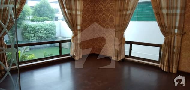 ڈی ایچ اے فیز 5 ڈیفنس (ڈی ایچ اے) لاہور میں 5 کمروں کا 1 کنال مکان 1.45 لاکھ میں کرایہ پر دستیاب ہے۔ ڈی ایچ اے فیز 5 ڈیفنس (ڈی ایچ اے) لاہور میں 5 کمروں کا 1 کنال مکان 1.45 لاکھ میں کرایہ پر دستیاب ہے۔