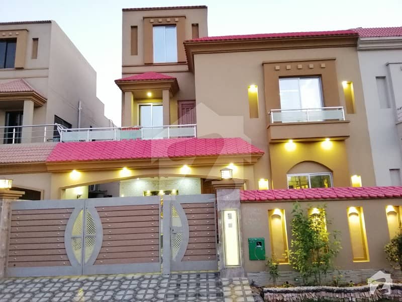 10 Marla Lower Portion For Rent In Gulmohar In Sector C Bahria Town