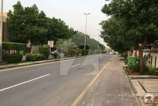 8 Marla Plot At Hot Location In Ali Block Bahria Town On Investor Price