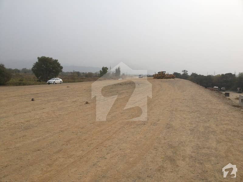 1000 Sq Yards Commercial Plot Makran Costal Highway Front