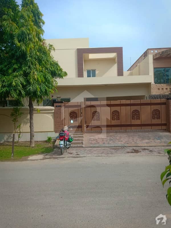 1 Kanal House Is Available For Rent Located In Phase 3 X Block Dha Defence