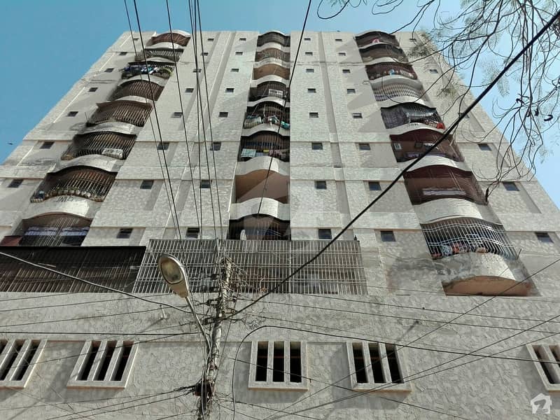 Flat Available For Sale In Habib Crown Gulistan-e-Jauhar - Block 13