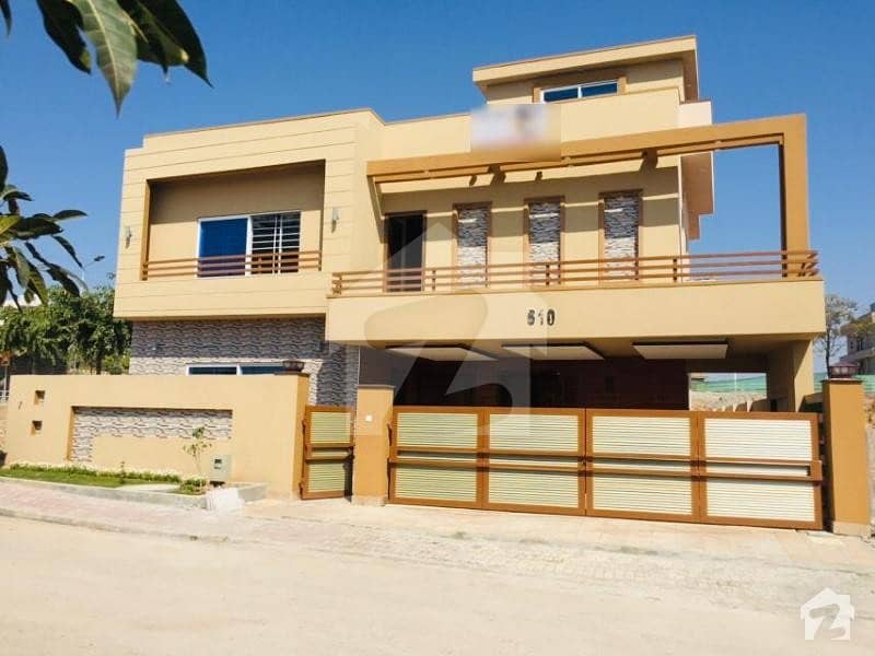 12 Marla Brand New Spanish Designer Dream House For Sale