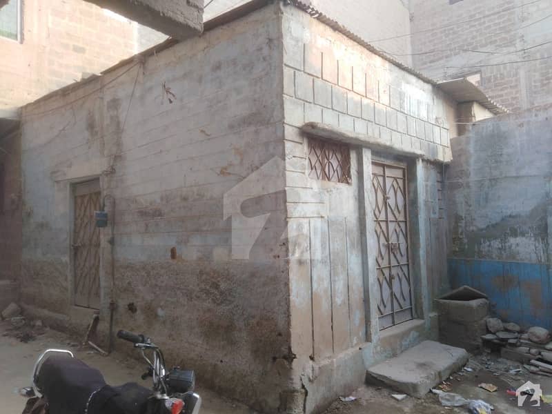 گوليمار کراچی میں 2 کمروں کا 2 مرلہ مکان 30 لاکھ میں برائے فروخت۔