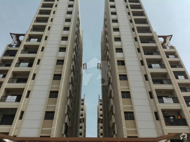 Saima Palm Road Facing Flat Available For Sale