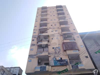 127 Yard Flat For Sale In Masoom Shah Minar Road