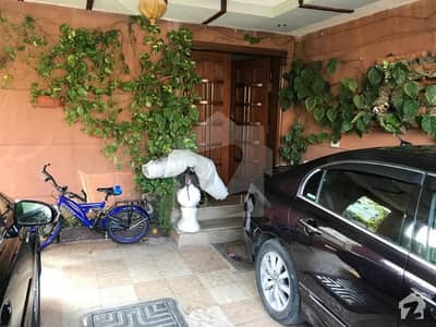 15 Marla Corner Safari Villa is Available For Sale On Ideal Location 15 Marla Corner Safari Villa is Available For Sale On Ideal Location