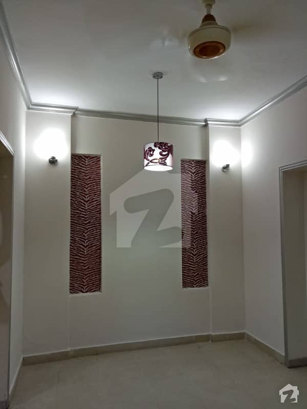 بحریہ ٹاؤن ۔ سفاری بلاک بحریہ ٹاؤن سیکٹر B بحریہ ٹاؤن لاہور میں 4 کمروں کا 10 مرلہ مکان 55 ہزار میں کرایہ پر دستیاب ہے۔
