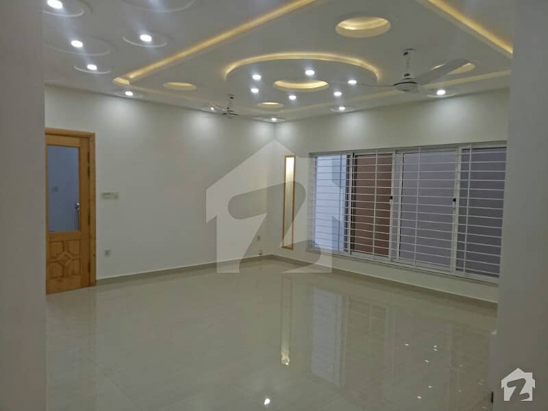 G-10 Brand New 40x80 House For Sale