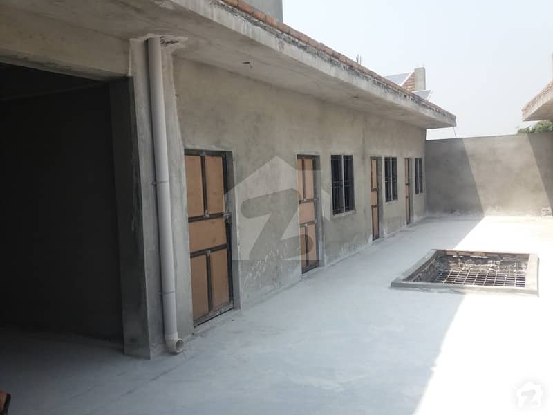 Good Location Room Is Available For Rent Good Location Room Is Available For Rent
