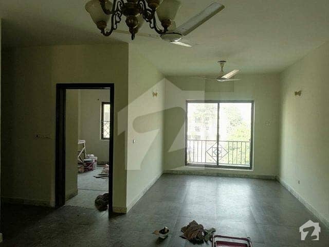 CHOHAN OFFER 3 Bed Apartment Avaliable For Rent In Rehman Gardens