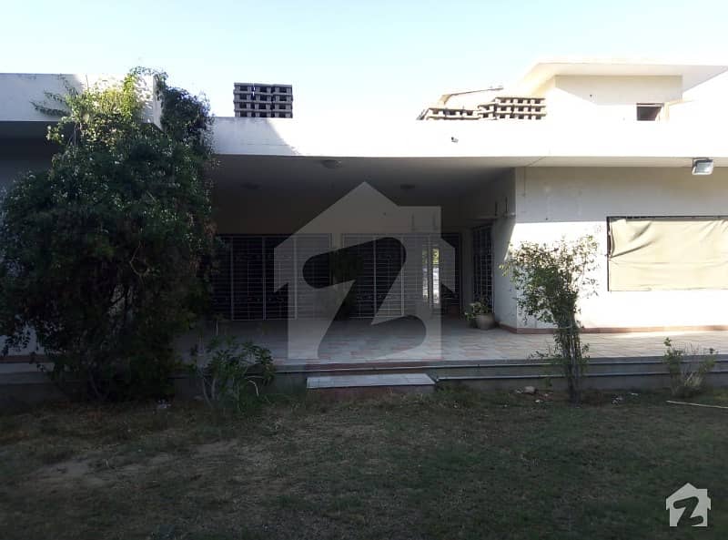 1000 Sq Yard Single Story Bungalow For Rent In Dha Phase 4