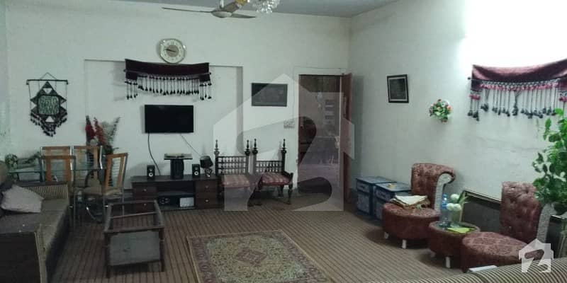 Single Storey 10 Marla House For Sale Situated At Kb Colony