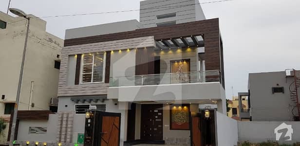 Brand New Designer House 10 Marla For Sale in Bahria Town Brand New Designer House 10 Marla For Sale in Bahria Town