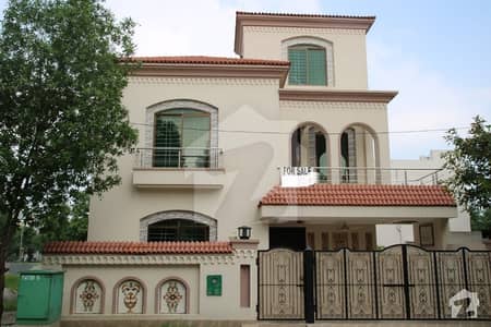Finely Built New Spanish Palace 10 Marla House For Sale in Bahria Town Finely Built New Spanish Palace 10 Marla House For Sale in Bahria Town