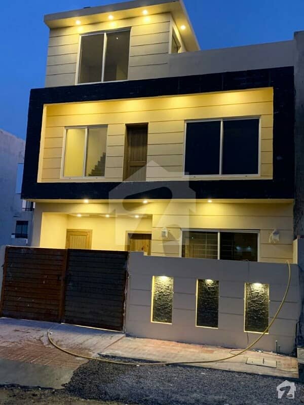 House For Sale At D-12/3