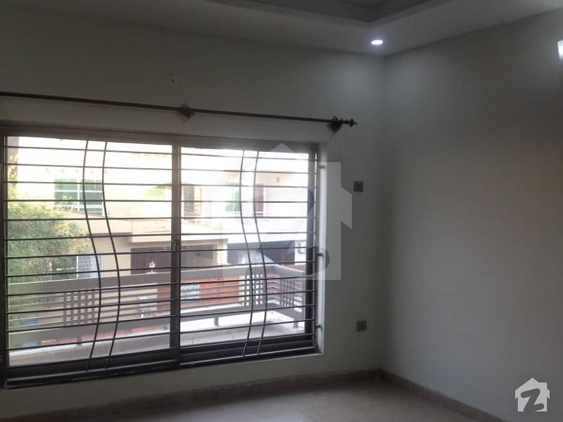 Beautiful 10 Marla Upper Portion Available For Rent In Phase 4