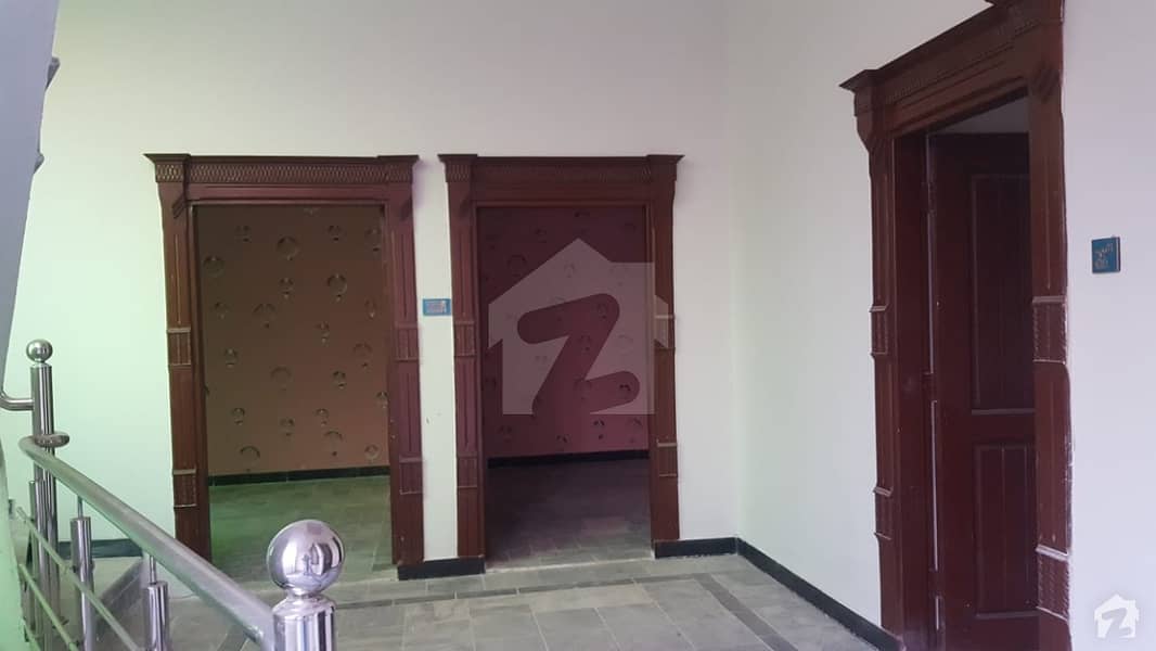 دورنپور پشاور میں 6 کمروں کا 3 مرلہ مکان 57 لاکھ میں برائے فروخت۔