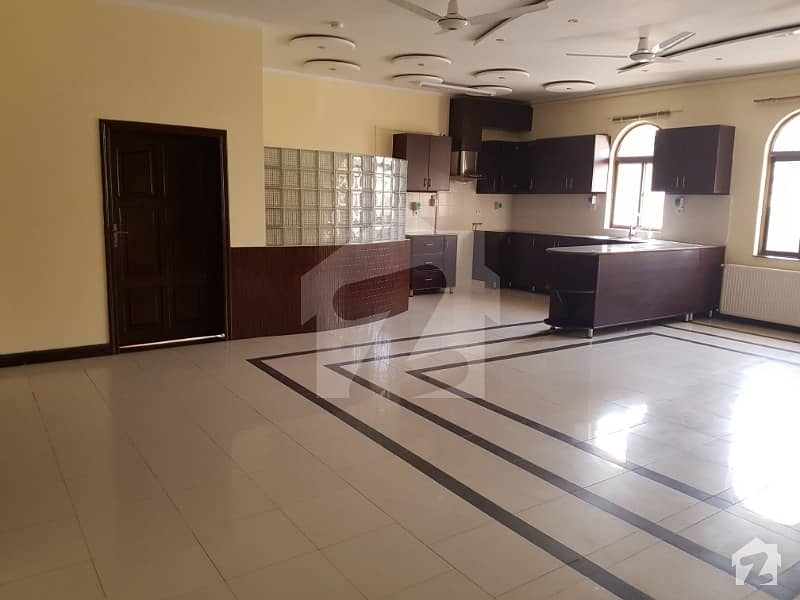 F8 05 Bedroom  Double Unit House With Beautiful Margalla View For Rent