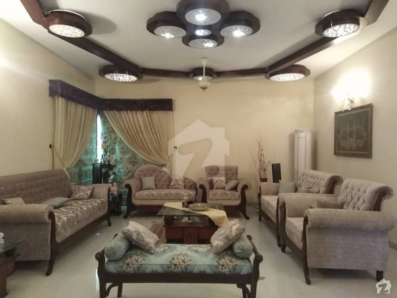 2 Unit Bungalow Is Available For Sale