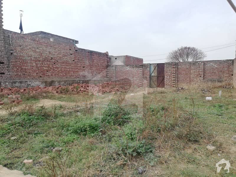 4.5 Marla Residential Plot Is Available For Sale In Lohianwala by pass Gujranwala