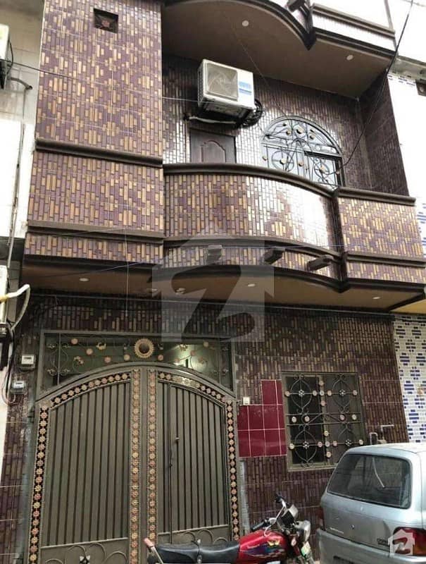 اسلام پورہ لاہور میں 4 کمروں کا 3 مرلہ مکان 89 لاکھ میں برائے فروخت۔