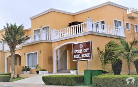 Luxurious Villa For Sale On Ideal Location Near To Park Great Discount Deal Front Back Garden Luxurious Villa For Sale On Ideal Location Near To Park Great Discount Deal Front Back Garden