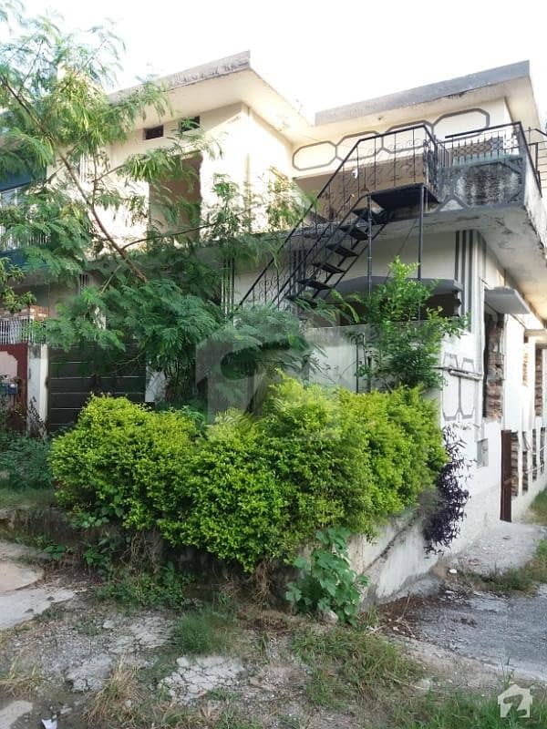 G94 25*50,corner triple story house with extra land G9, Islamabad