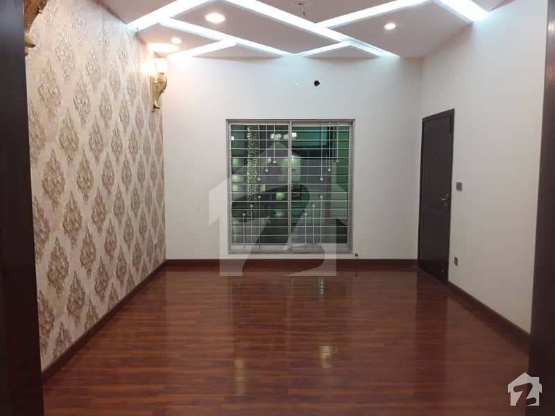 8 Marla Like Brand New Beautiful And Well Constructed House Is Available For Rent in Usman Block Bahria Town Lahore