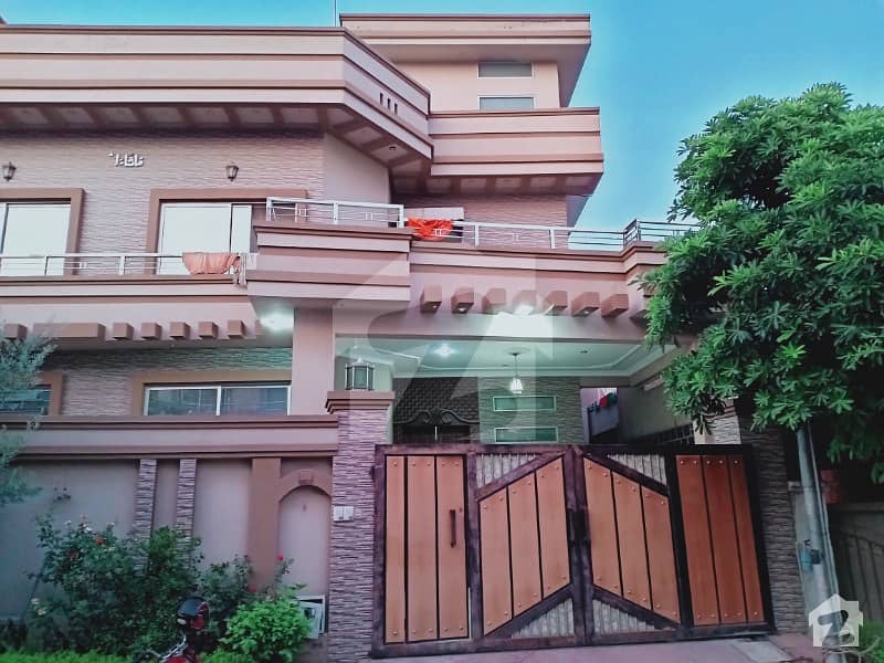 10 Marla House For Sale In Pakistan Town Pakistan Town, Islamabad
