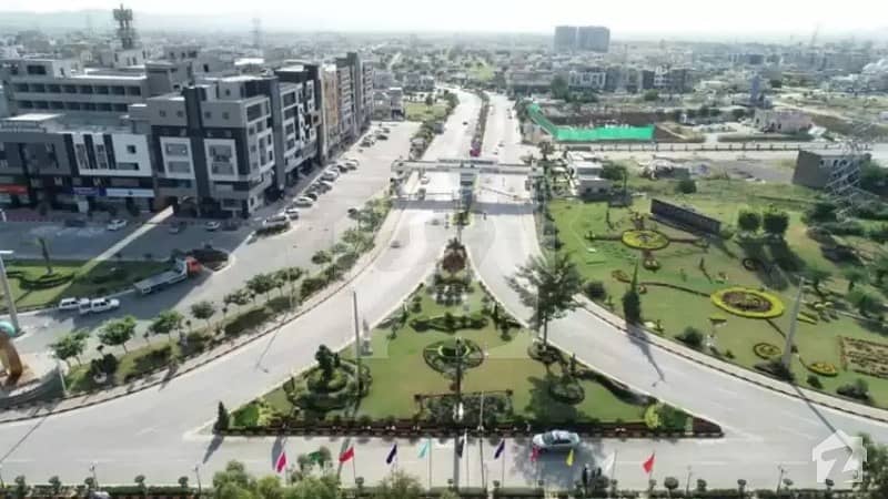 Multi Gardens Cda Sector B17 Islamabad 8 Marla Plot Available For Sale In E Block