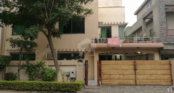 بحریہ ٹاؤن فیز 2 ایکسٹینشن بحریہ ٹاؤن راولپنڈی راولپنڈی میں 6 کمروں کا 14 مرلہ مکان 2.55 کروڑ میں برائے فروخت۔ بحریہ ٹاؤن فیز 2 ایکسٹینشن بحریہ ٹاؤن راولپنڈی راولپنڈی میں 6 کمروں کا 14 مرلہ مکان 2.55 کروڑ میں برائے فروخت۔