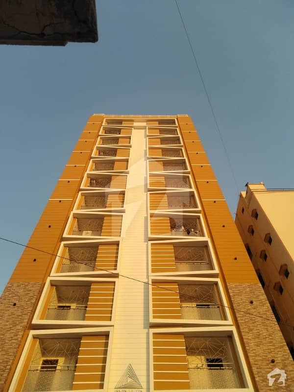 کلفٹن ۔ بلاک 1 کلفٹن کراچی میں 3 کمروں کا 6 مرلہ فلیٹ 60 ہزار میں کرایہ پر دستیاب ہے۔