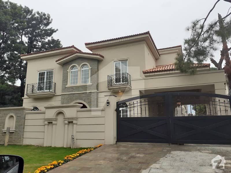 666 Sq Yard Brand New House Available For Sale In F-7 8 Bed Rooms With Stylish Attached Baths