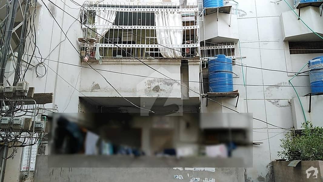 775 Sq Feet 1st Floor West Open Flat Available For Sale At Bismillah City Latifabad No 10