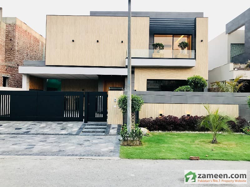 1Kanal Superlative Magnificent Design Bungalow In DHA 5