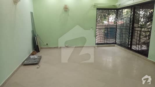 1 KANAL OLD SINGLE STORY BUNGALOW FOR SALE IN DHA PHASE 4