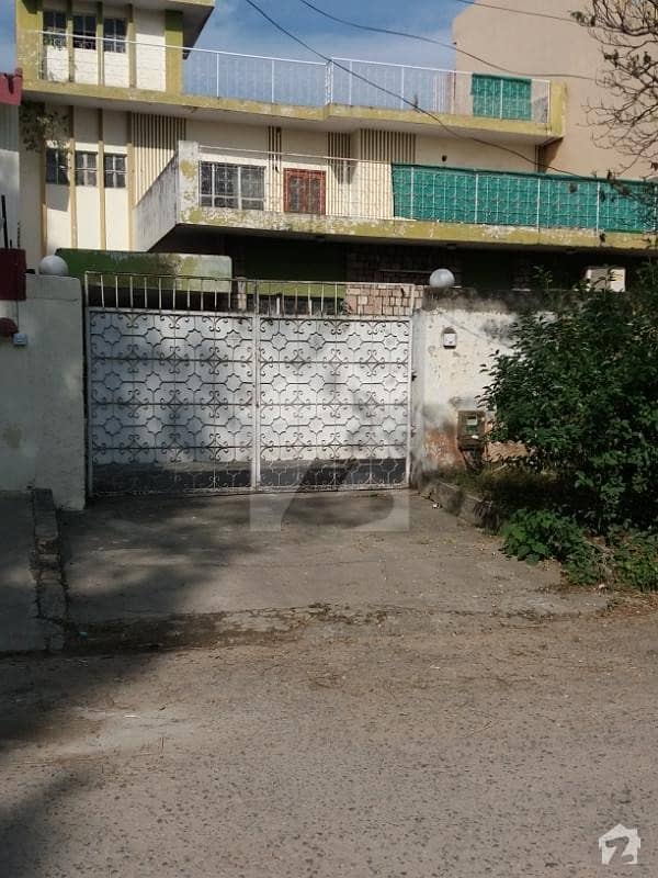G94 30*50,liveable house cda transfer for sale G9, Islamabad