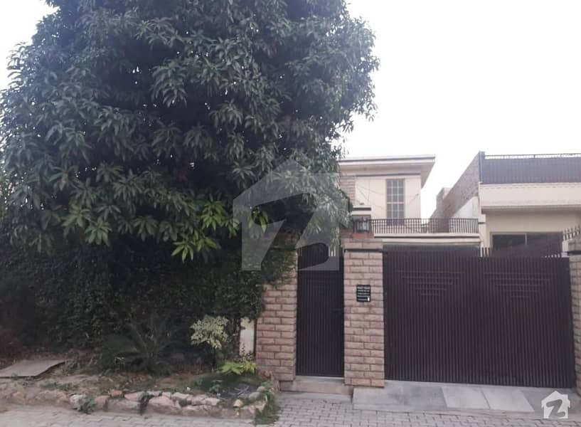 Good Location Home For Sale  Hayatabad Phase 6 - F1