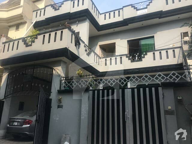 10 Marla Double Storey House For Sale In Aamir Town