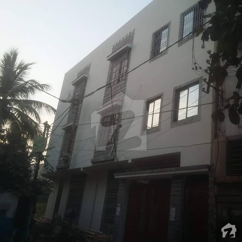 Surjani Town Main 60 Sq Yard Apartment For Sale