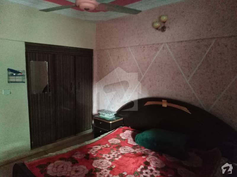 ابوالحسن اصفہا نی روڈ کراچی میں 2 کمروں کا 3 مرلہ فلیٹ 30 لاکھ میں برائے فروخت۔