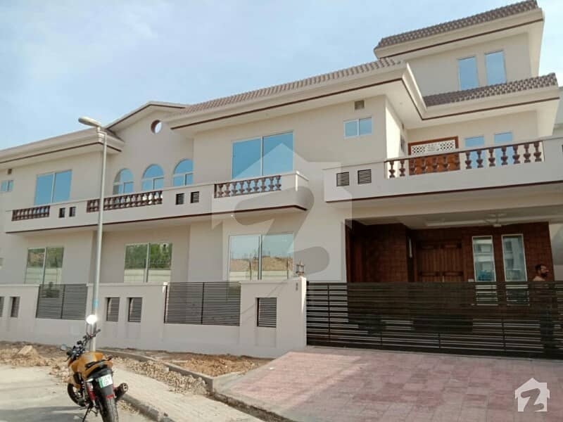 Brand New Luxurious 1 Kanal Ground Portion For Rent Sec (b) Dha 2 Islamabad .