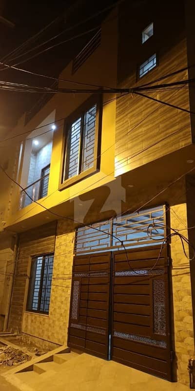 اسلام پورہ لاہور میں 3 کمروں کا 4 مرلہ مکان 1.45 کروڑ میں برائے فروخت۔