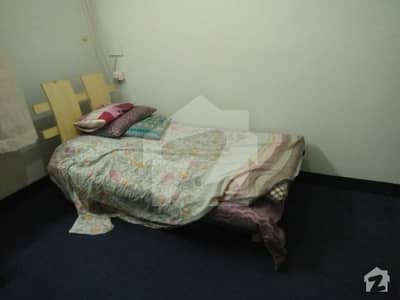 DEFENCE PHASE 4 FURNISHED ROOM OPPOSITE SUN SET CLUB AVAILABLE FOR RENT