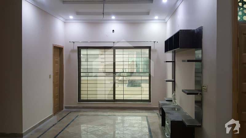 Brand New Upper Portion Brand New Upper Portion