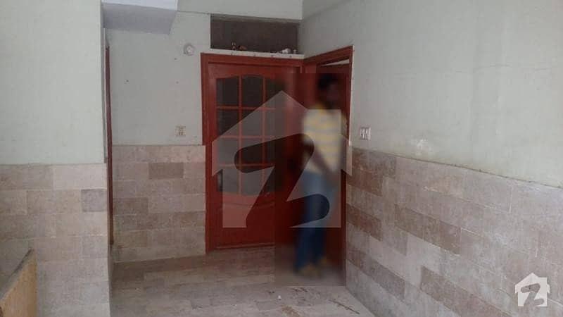 ڈیفینس ویو سوسائٹی کراچی میں 2 کمروں کا 5 مرلہ فلیٹ 18 ہزار میں کرایہ پر دستیاب ہے۔