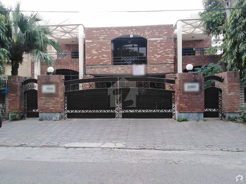 ماڈل ٹاؤن ۔ بلاک ڈی ماڈل ٹاؤن لاہور میں 7 کمروں کا 2 کنال مکان 10.55 کروڑ میں برائے فروخت۔